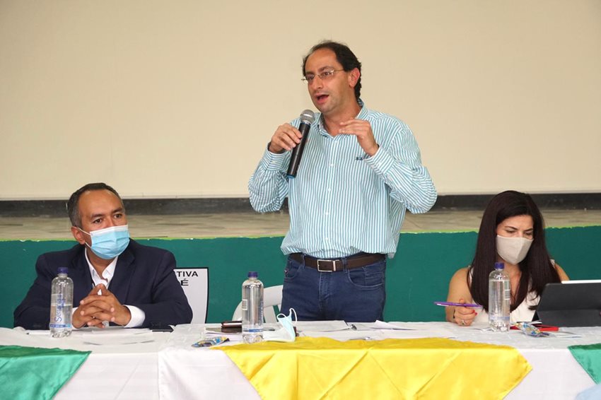 Mesa de trabajo para la reactivación de esta región del país.