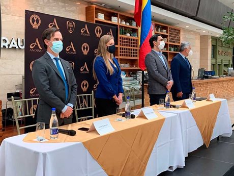 Centro comercial Andino obtiene el sello de bioseguridad “Check in Certificado”, creado por Mincomercio